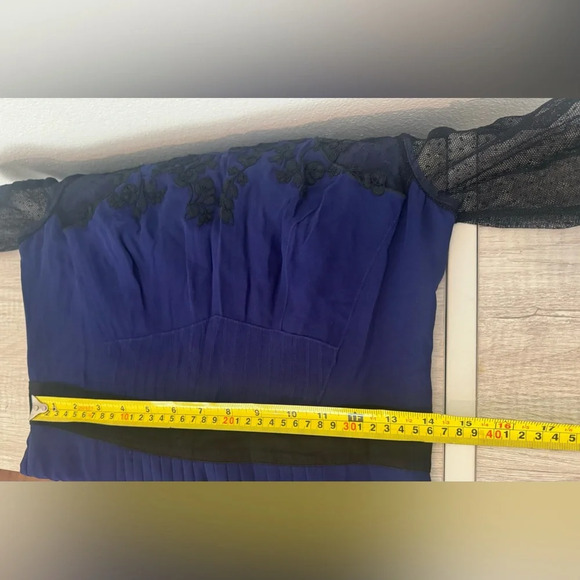 Karen Millen 100% Silk Fit n Flare Dress Deep Blue Black Lace Sleeves Size 8 ASO - Picture 5 of 11